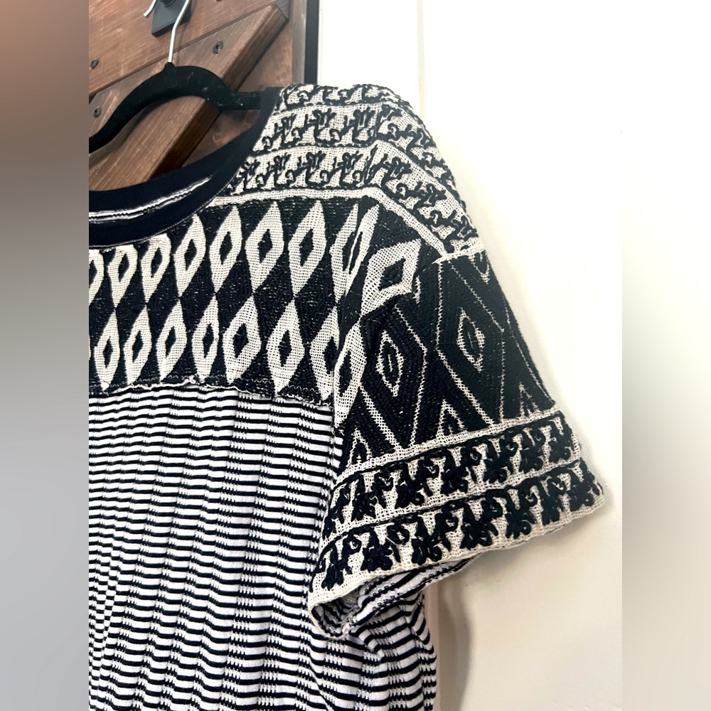 Gorgeous Free People Tee - SZ XL